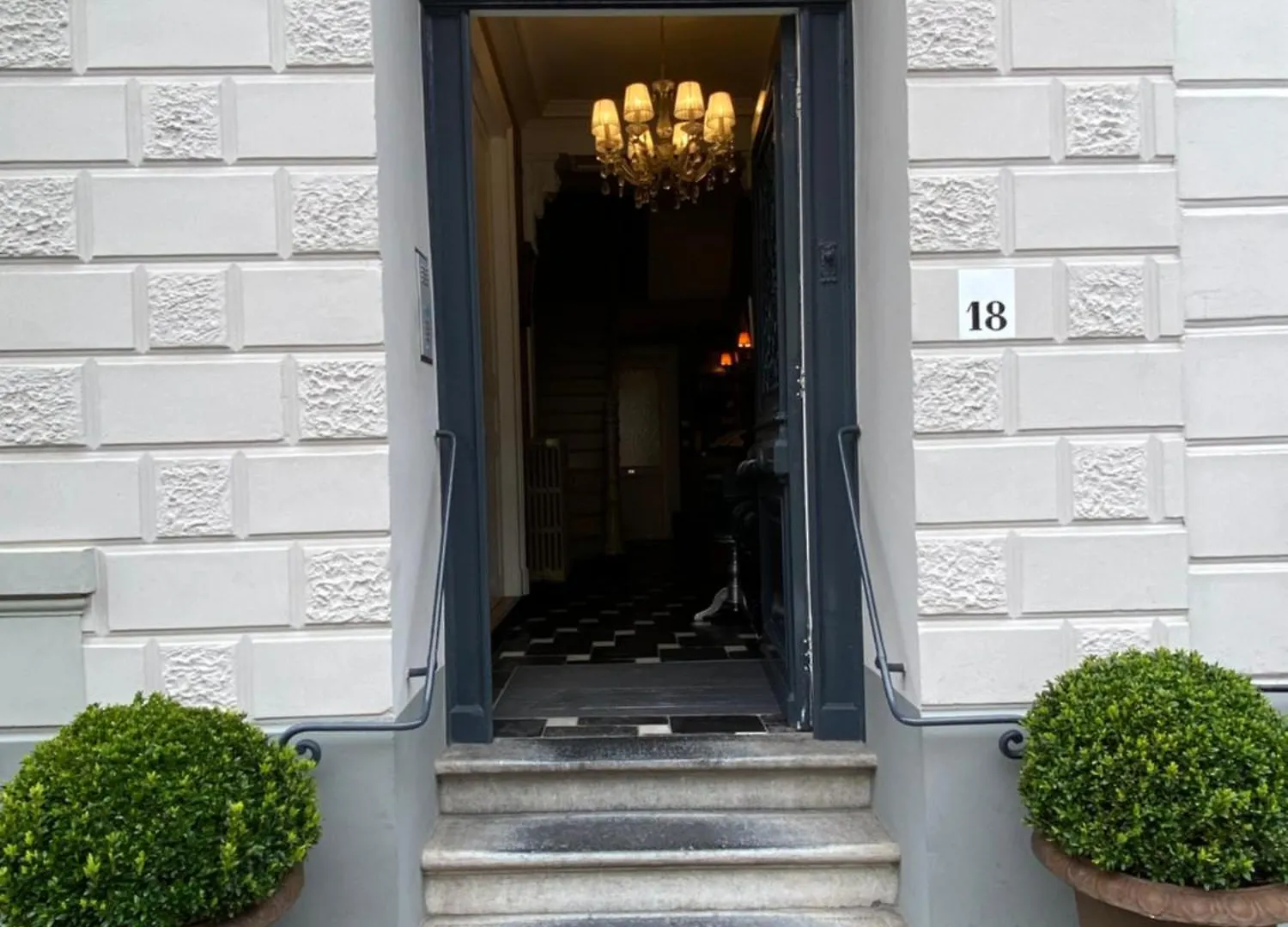 Amato-Brugge Bed & Breakfast  Bruges